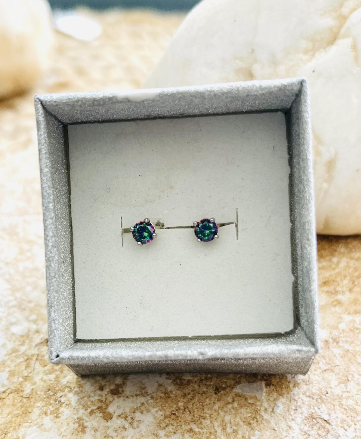 Pearl earings