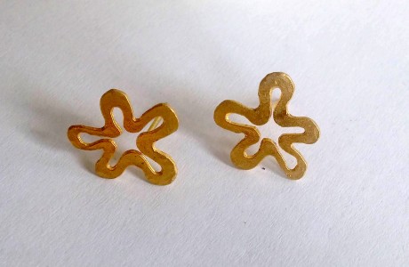 עגילי גולדפילד צמודים