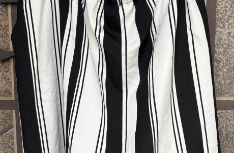 חצאית - מידה 44-46 - בחיסול